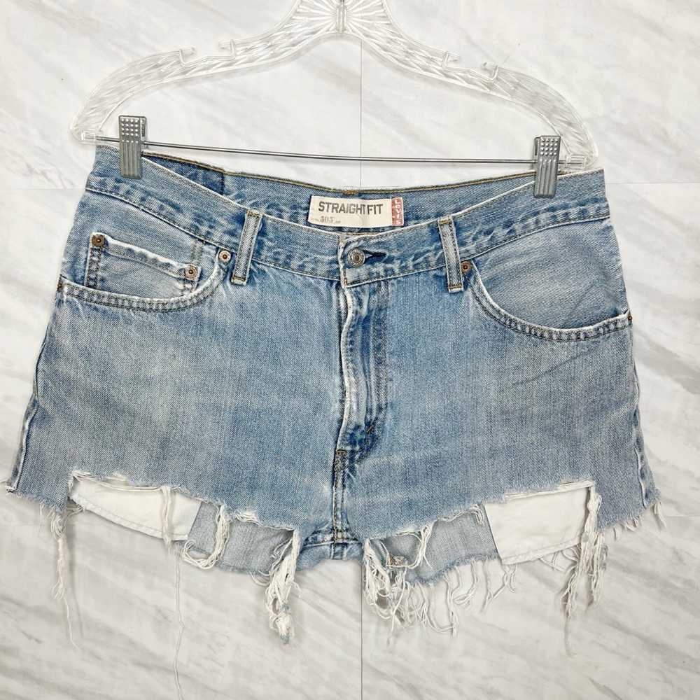 Levi’s 505 reworked Distressed Jeans Shorts 34
